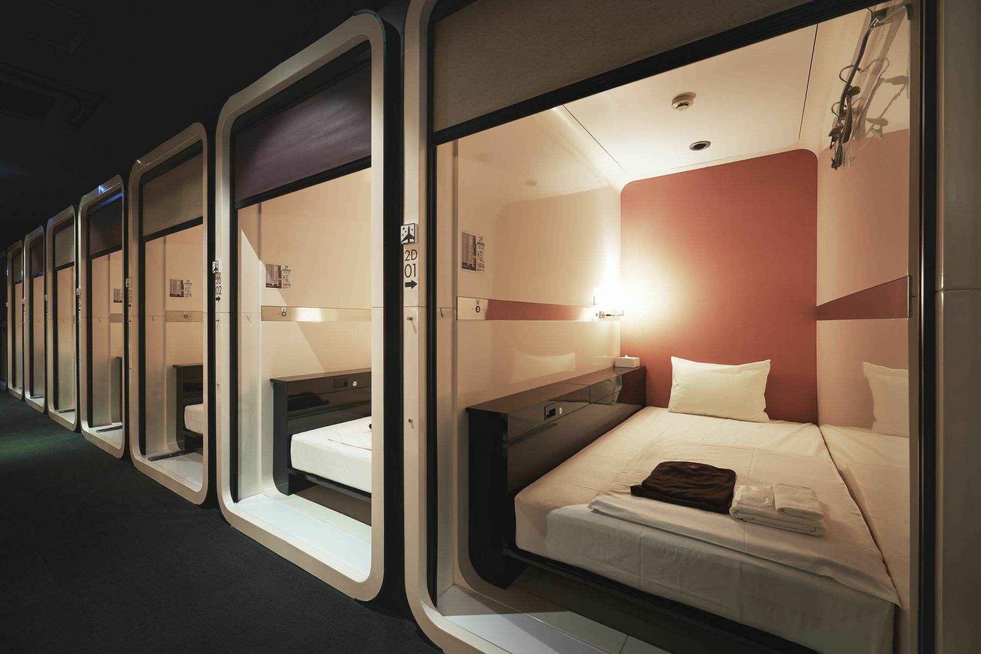 First Cabin Akihabara Showa-Dori Tokio Zewnętrze zdjęcie