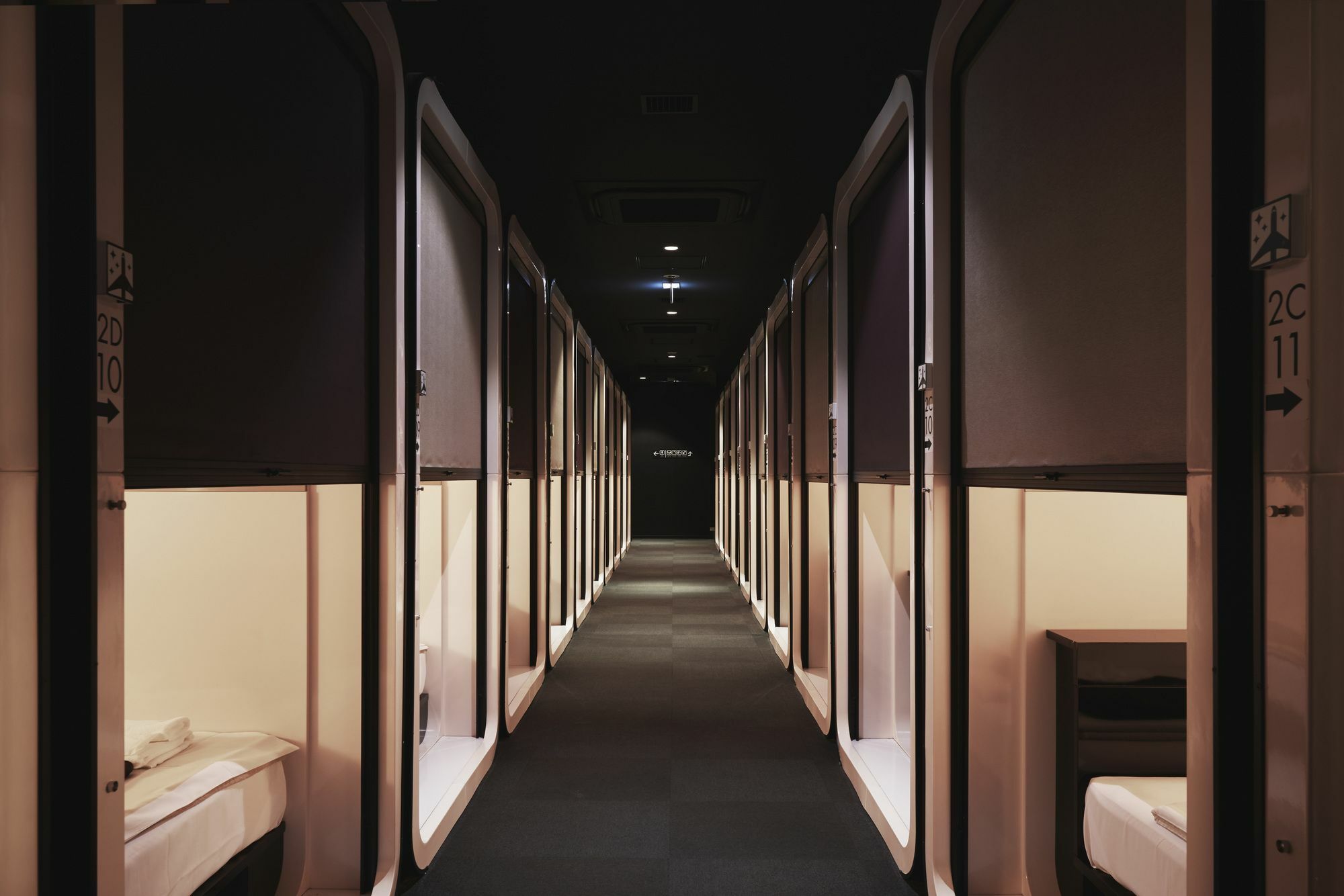 First Cabin Akihabara Showa-Dori Tokio Zewnętrze zdjęcie